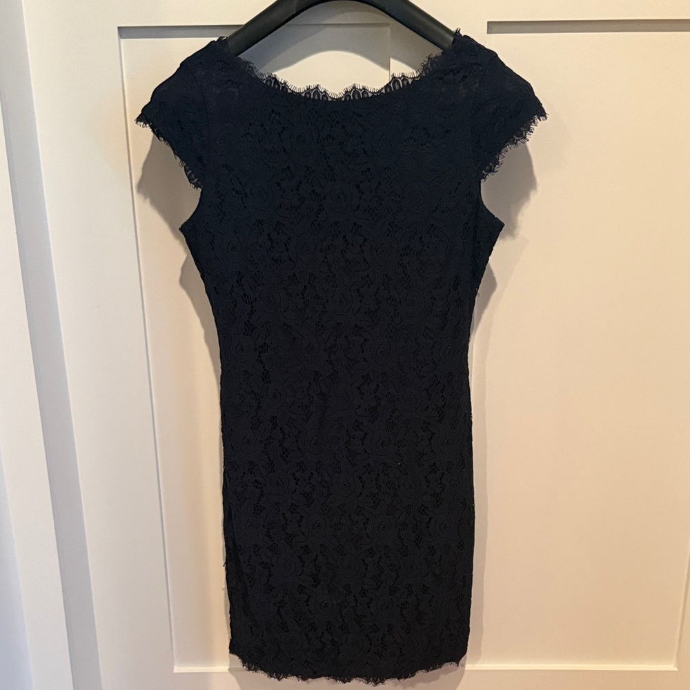 Eliza  J Navy lace dress size 6p mint condition